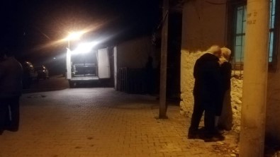 İzmir'de Dehşeti Yaşatan Genç Hastaneye Yatmaya İkna Olmamış