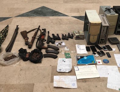 Barış Pınarı bölgesinde 5 terörist gizlendikleri evlerde yakalandı