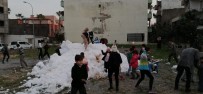 KARDAN ADAM - Büyükşehir Belediyesi, Çocuklara Kar Keyfi Yaşattı