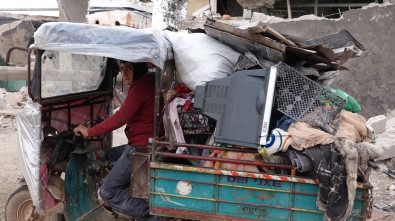 Halep Halkı, Türkiye Sınırına Sığınıyor