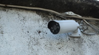 Hırsızlıktan Bıkan Köylüler İmece Usulü Kamera Sistemi Kurdu