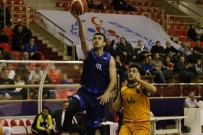 KAĞıTSPOR - Kağıtspor, Basketbolda Liderliği Bırakmıyor