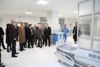 ERZİNCAN VALİSİ - Vali Arslantaş, Hizmete Açılacak Hastanede İncelemelerde Bulundu
