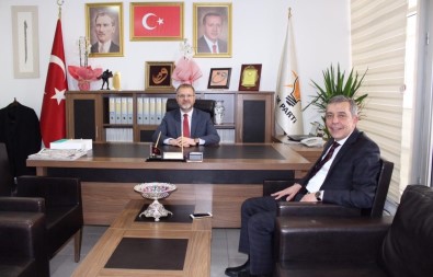 Baro Başkanı Ahmet Atam'dan Başkan Ceyhun'a Tebrik Ziyareti