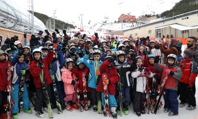 Başkan Sekmen Açıklaması 'Erzurum'da Kayak Bilmeyen Çocuk Kalmayacak'