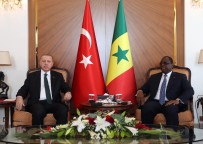 RESMİ KARŞILAMA - Cumhurbaşkanı Erdoğan, Senegalli Mevkidaşı İle Görüştü