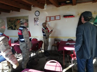 Kars'ta Jandarma'dan Huzur Güven Uygulaması