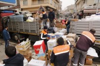 YARDIM MALZEMESİ - Sungurlu'dan Elazığ'a 3 Tır Dolusu Yardım Malzemesi Yola Çıktı