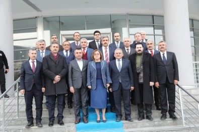 Türkiye Belediyeler Birliği Yönetiminden Deprem Sonrası Malatya'ya Ziyaret