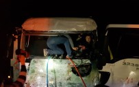 GÖKÇEÖREN - Tanker TIR'a Arkadan Çarptı Açıklaması 1 Ağır Yaralı