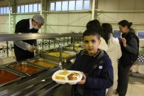 SALIH OMURTAK - TSK, Elazığ'da Kışlayı Depremzedelere Açtı