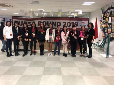 Bilecikli Ecesu, World Scholar's Cup Dünya Finallerine Katılma Hakkı Kazandı