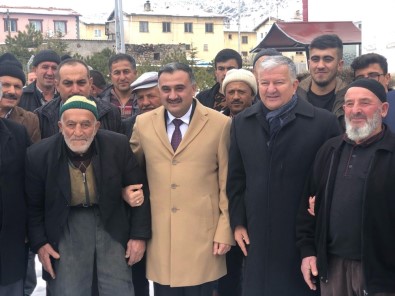 Kaymakam Duru Ve Başkan Cabbar'dan Kızık Mahallesine Cuma Ziyareti