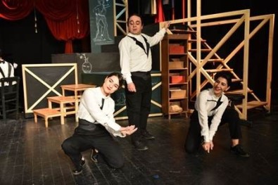 Odunpazarı Belediye Tiyatrosu 6 Farklı Oyunla Tiyatro Severler İle Buluşacak
