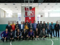 Özvatan'da Kurumlar Arası Futsal Müsabakaları Sona Erdi