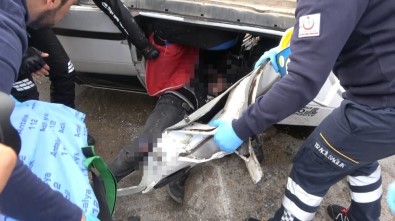 Takla Atan Araçta Can Pazarı Açıklaması 3 Yaralı