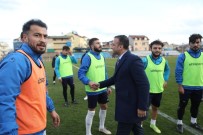 TEPECIKSPOR - Başkan Kibar, Futbolcuları Tebrik Etti