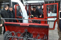 AHMET ERTÜRK - Efeler'den Ardahan'a Kar Küreme Aracı Hibe Edildi