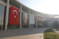 TÜRK BAYRAĞI - Başkan Dutlulu'dan Türk Bayrağı Talimatı