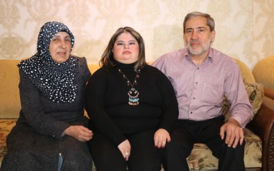 Down Sendromlu Aişe'nin Azim Dolu Hayatı
