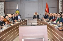 REKTÖR - HRÜ'de Alternatif Ürün Desenleri Çiftçilerle Paylaşıldı