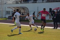 KIRMIZI KART - Isparta 32 Sporlu İlyas Barut'a AFDK'dan 3 Maçtan Men Cezasına Tepki