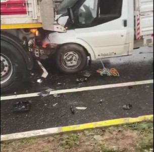 Mardin'de 15 Araç Birbirine Girdi Açıklaması 5 Yaralı