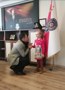 Minik Eslem, Emniyet Müdürü Şafak Özkan'a Verdiği Sözü Tuttu
