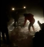 MAHSUR KALDI - Tipide Mahsur Kalan Vatandaşları Ekipler Kurtardı