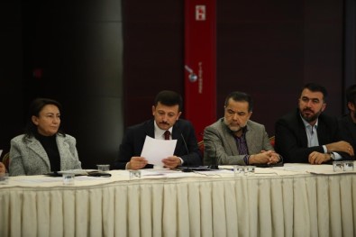 AK Parti'de 19'Uncu Dönem 'Siyaset Akademisi' Başlıyor