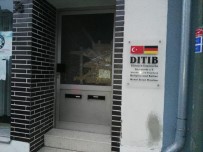 Almanya'da Camiye Saldırı