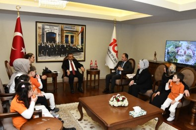 Vali Kaymak Başarısının Sırrını Açıkladı