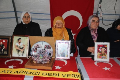 Annelerin HDP Önündeki Evlat Nöbeti 125'İnci Gününde