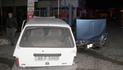 Fethiye'de Trafik Kazası Açıklaması 2 Yaralı