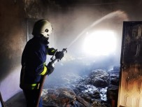 Gürpınar'da Ev Yangını