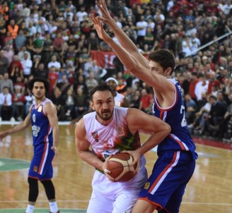ING Basketbol Süper Ligi Açıklaması Pınar Karşıyaka Açıklaması 80 - Anadolu Efes Açıklaması 82