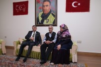 BAŞSAĞLIĞI - Kılıçdaroğlu, Şehit Fethi Sekin'in Babası İle Görüştü