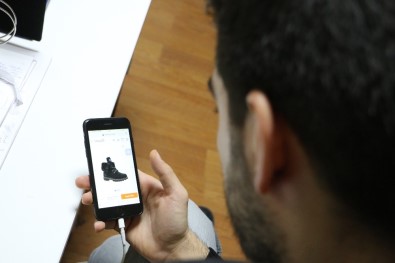 Sanal Alışverişe İlgi Artarken, Küçük Esnafa Azalıyor