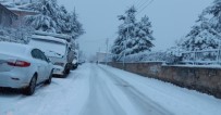 Afyonkarahisar'da Yoğun Kar Yağışı Hayatı Olumsuz Etkiledi