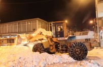 KARLA MÜCADELE - Ahlat Belediyesinden Karla Mücadele Çalışması