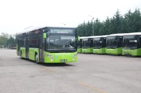 İSTANBUL KARTAL - Belediye Otobüsleri 1 Yılda 26 Bin 903 Bin 802 Kilometre Yol Yaptı