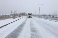 KAPALI ALAN - Çankaya'da Karla Mücadele Başladı