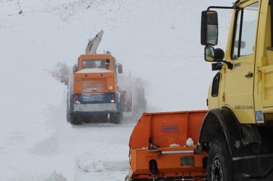 Elazığ'da 42 Köye Kar Nedeniyle Ulaşım Sağlanamıyor