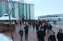 BOSTANBAŞı - Mercan Bursluluk Sınavına Büyük İlgi