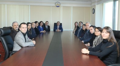 Trakya Üniversitesi Rektörü Prof. Dr. Tabakoğlu, Yeni Atanan Ve Yükselen Öğretim Üyeleriyle Bir Araya Geldi