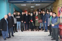 GÜLAY SAMANCı - Belediye Başkanları Ve Milletvekilleri Vatandaşlarla Bir Araya Geldi