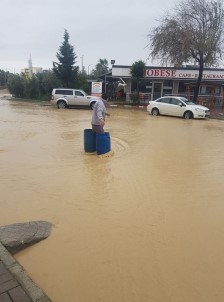 Mersin'de Yağışlar Etkisini Azaltarak Devam Ediyor