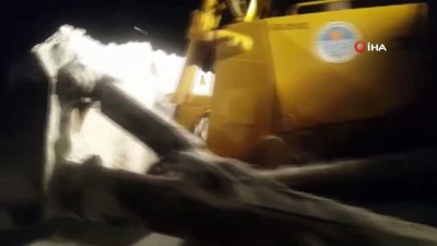 Mersin'in Yüksek Kesimlerinde Karla Mücadele Sürüyor