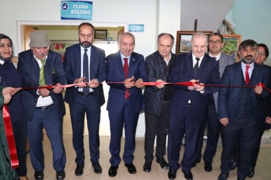 Türkiye'nin Bilimsel İlk Sanal Herbaryumu 'VANF' Açıldı