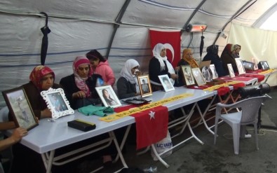 HDP Önünde, Ailelerin Evlat Nöbeti 128'Nci Gününde